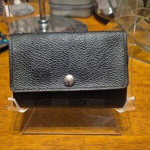 NWOT Louis Vuitton Key Holder